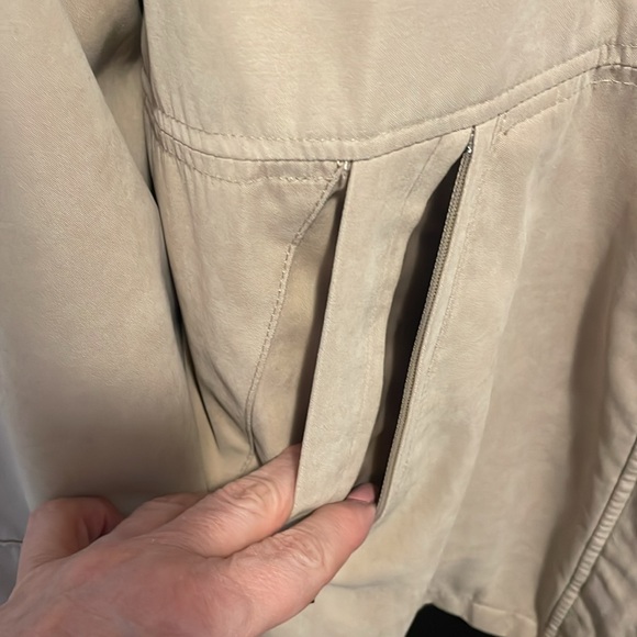 Liz Claiborne jacket - Picture 4 of 12